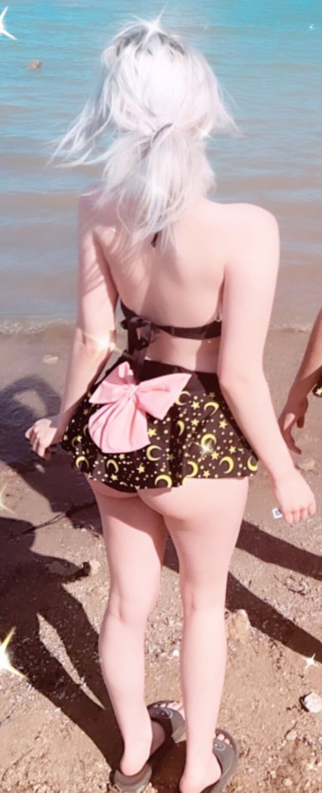 Sugoimeg_ model beautiful photos