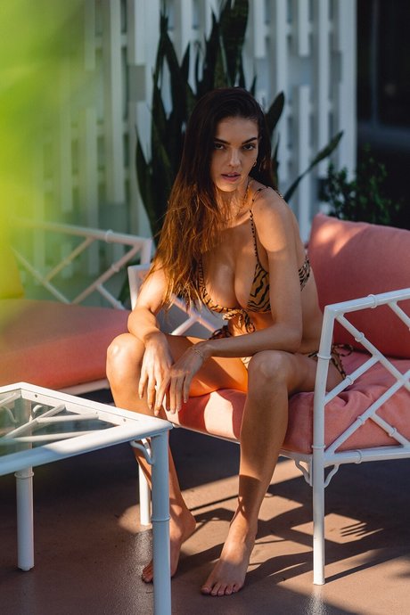 Colleen Cole star photo