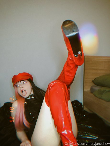 Malvinamoney nude model picture