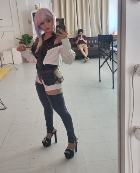 Nyaaati model pretty img