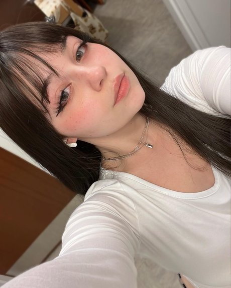 Sugashi_ naked pornstar photo