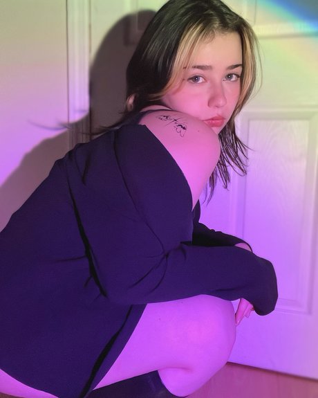 Sugashi_ nude model galleries