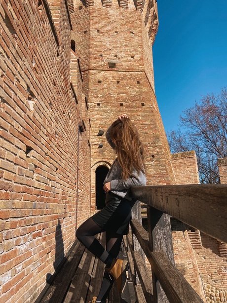 Anastasia Asmr_ adult model image