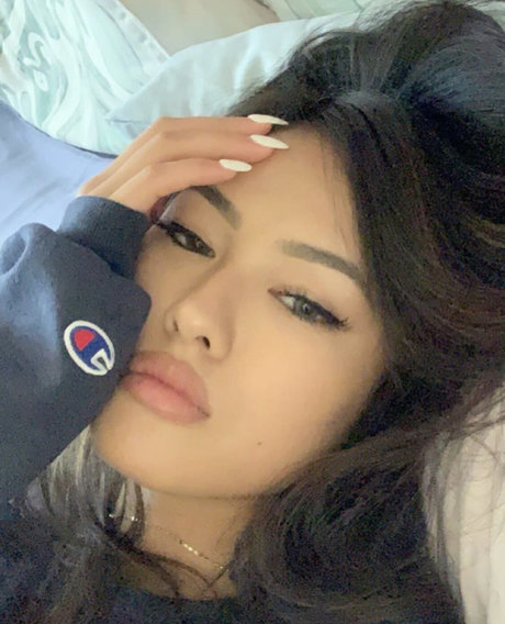 Gabby Hua_ star erotic gallery