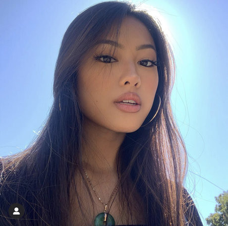 Gabby Hua_ model hot images