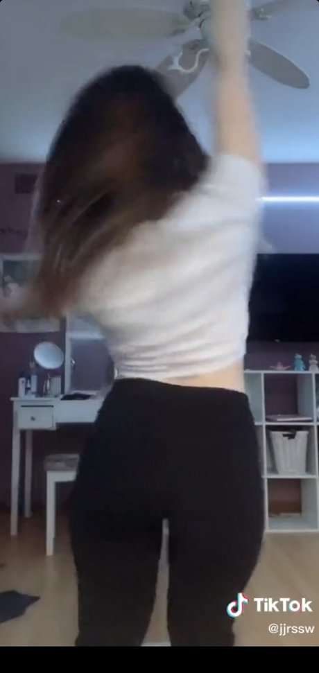 _Jxycexo model erotic pics