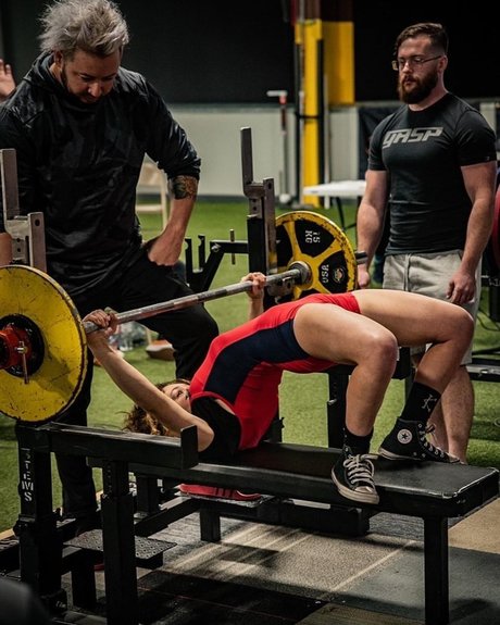 Serena Abweh model perfect archive