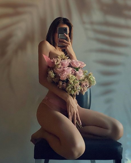 Xialan_ adult star pictures