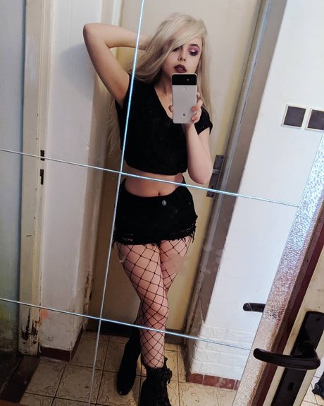 Hailly Senpai star best archive