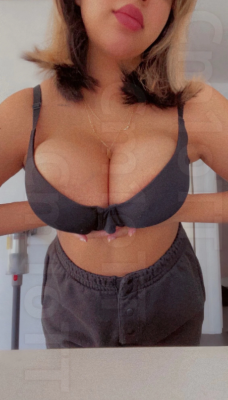 Kiran star sexy photos