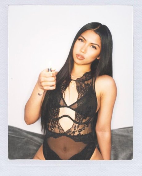 Alyanna Joelle star exclusive archive