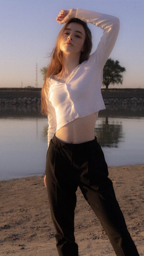 Dasha Taran_ beautiful pornstar pics