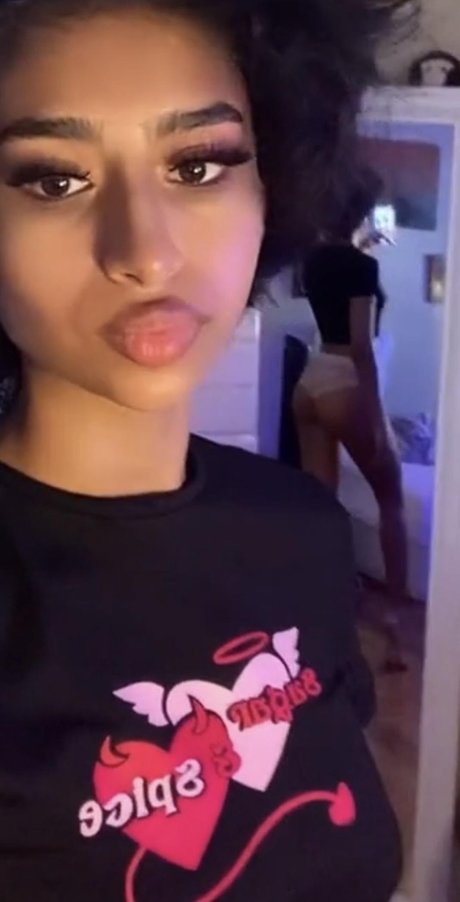 Kani Rosi xxx pornstar pictures