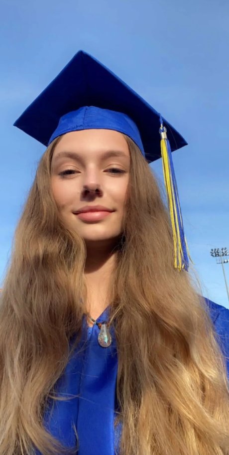 Lydia Renae top actress img