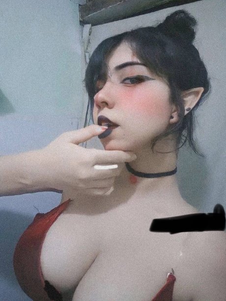 Aby Dazai nudes actress gallery