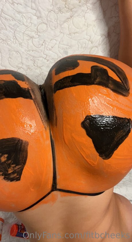 Fitbuttcheek Fitbc Profile pic