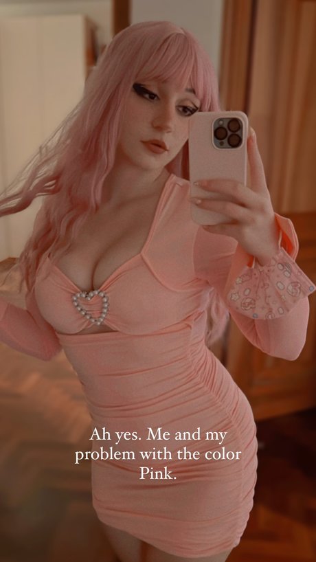 Mochichuu hot actress gallery