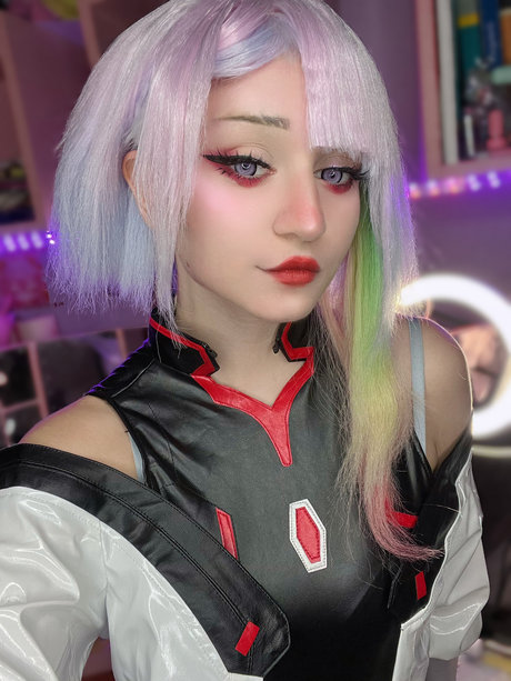 Mochichuu naked star img