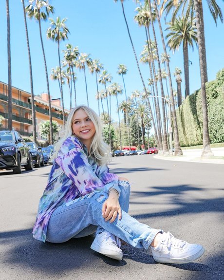 Jordyn Jones pornographic model image