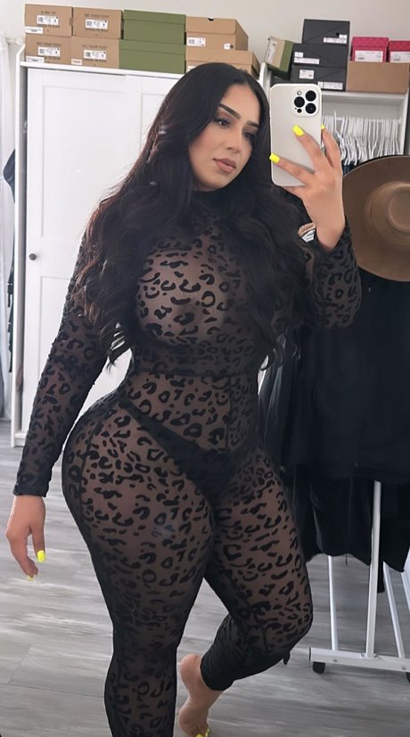 michelle exclusive model img