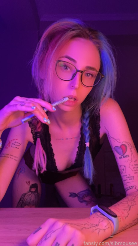 Sib Mouse pornstar sex images