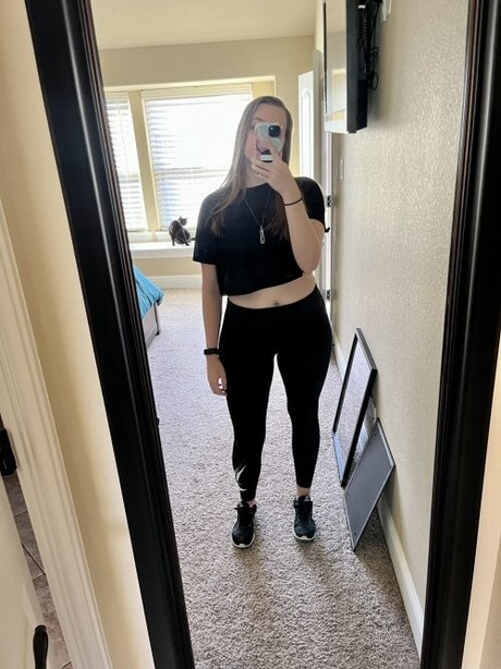 Alanis King star beautiful photos