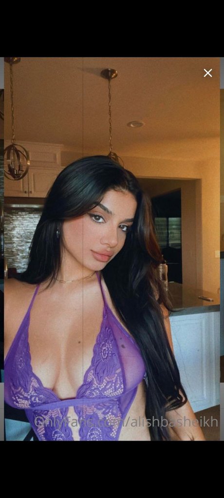 Alishba xxx pornstar gallery