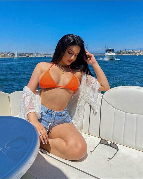 Alishba top actress archive