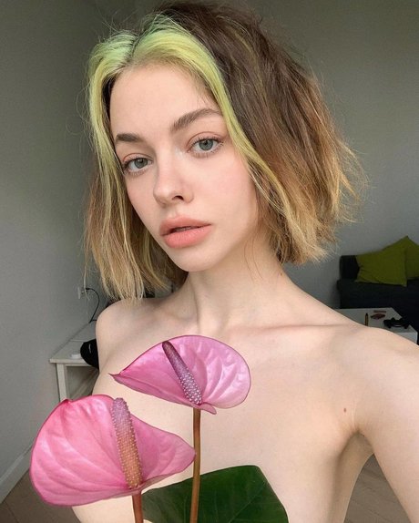 Kira Rausch perfect star picture