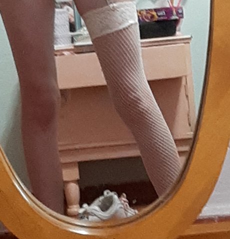 Kiki Glitter Cosplay star galleries