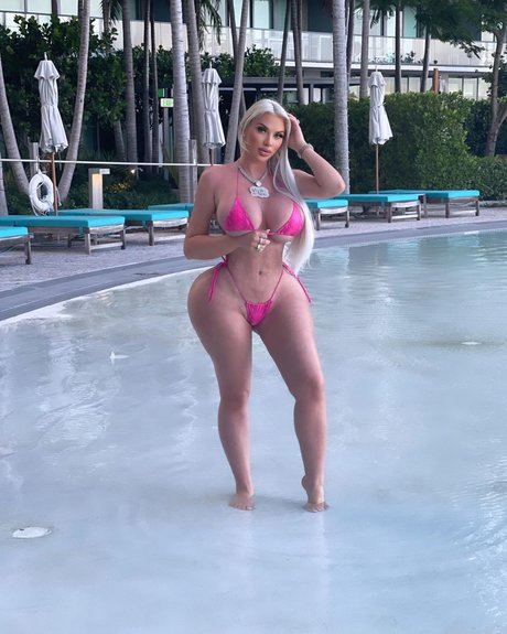 Mkbeellaa star sexy image