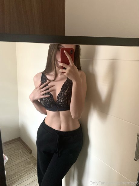 Sinem Ozgur nudes star picture