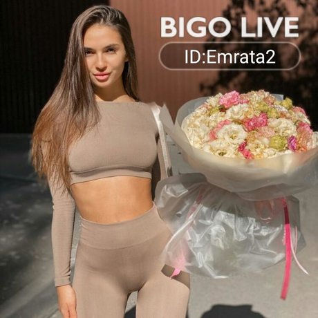 Exxpolly model nudes gallery