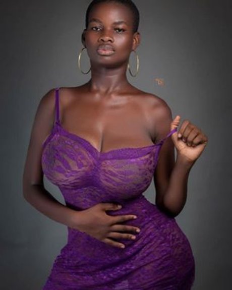 I Am Natural Pam erotic star galleries