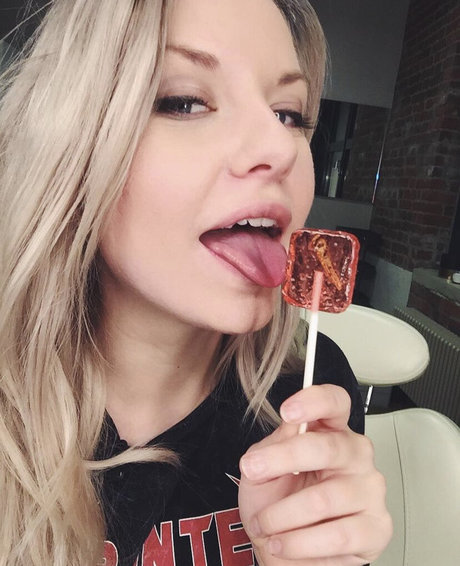 Kel Missesvlog star high quality image