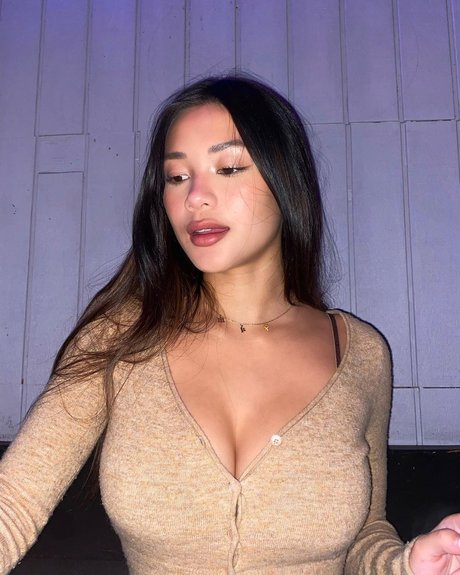 Meilani Kalei top star picture