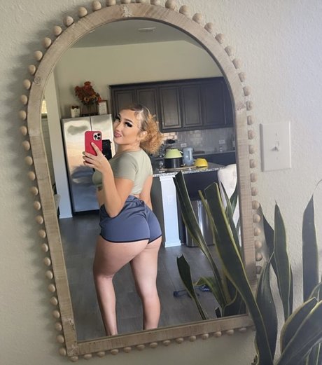 Yasmeen Nicole_ perfect actress archive