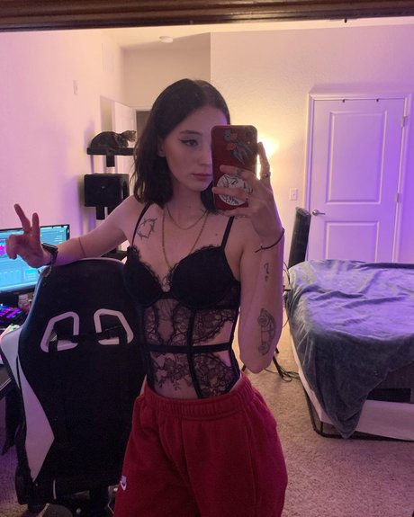 Queen etimy pornstar xxx pictures