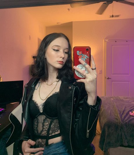 Queen etimy pornstar high quality gallery