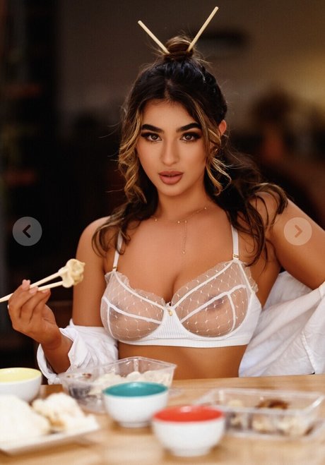 Sarah Compston pornstar gallery