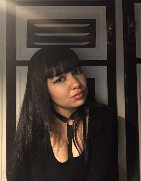 naomieve star nice picture