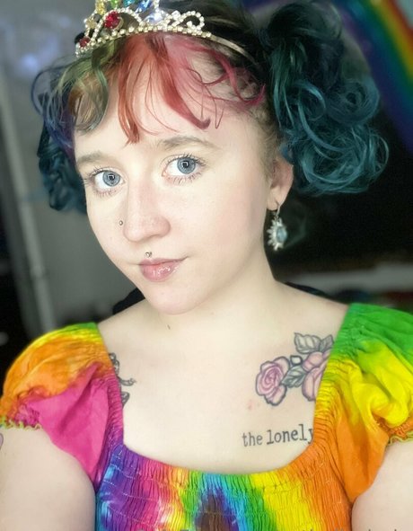 Catholic virgin Profile pic