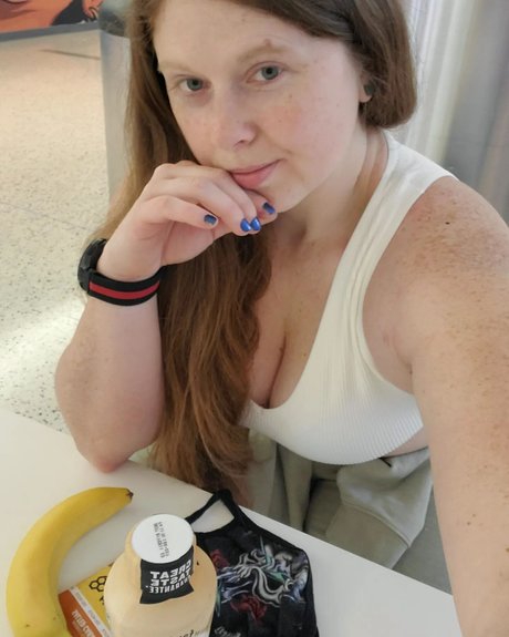 Teddy Souless star naked pic