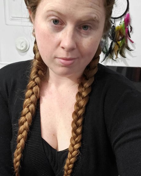 Teddy Souless pornstar top pic