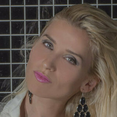 Ira Kero star free pic