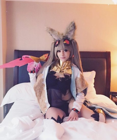Plushiecos pornstar sexy image