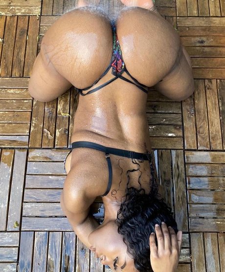 Snowblack porn model archive