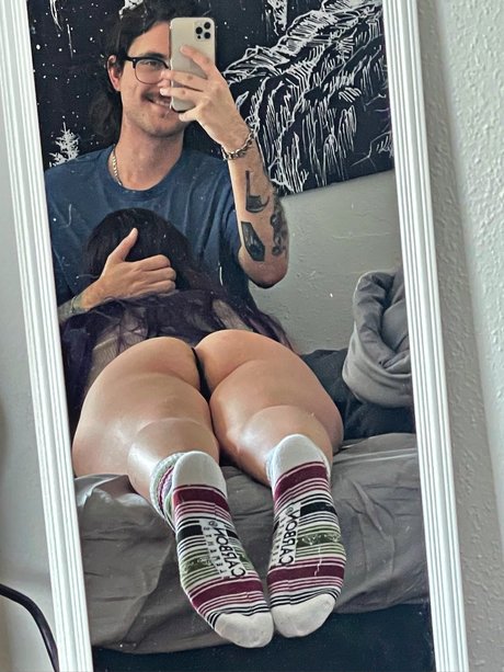 _444reagan pornstar high quality pictures