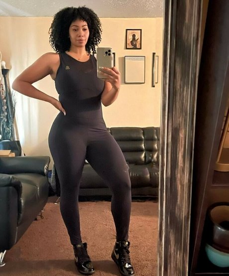 God Beth erotic model archive