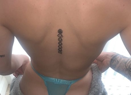 Missphatass model erotic archive